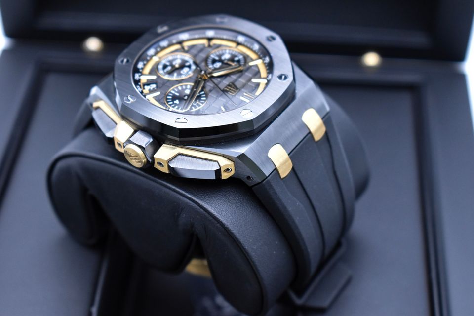 Audemars Piguet Royal Oak Offshore 26420CE.OO.A127CR.01 Image 2